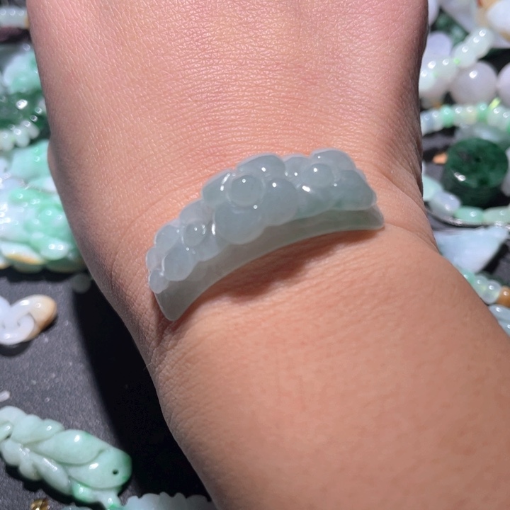 【闪购商品】翡翠颈饰未镶嵌天然翡翠