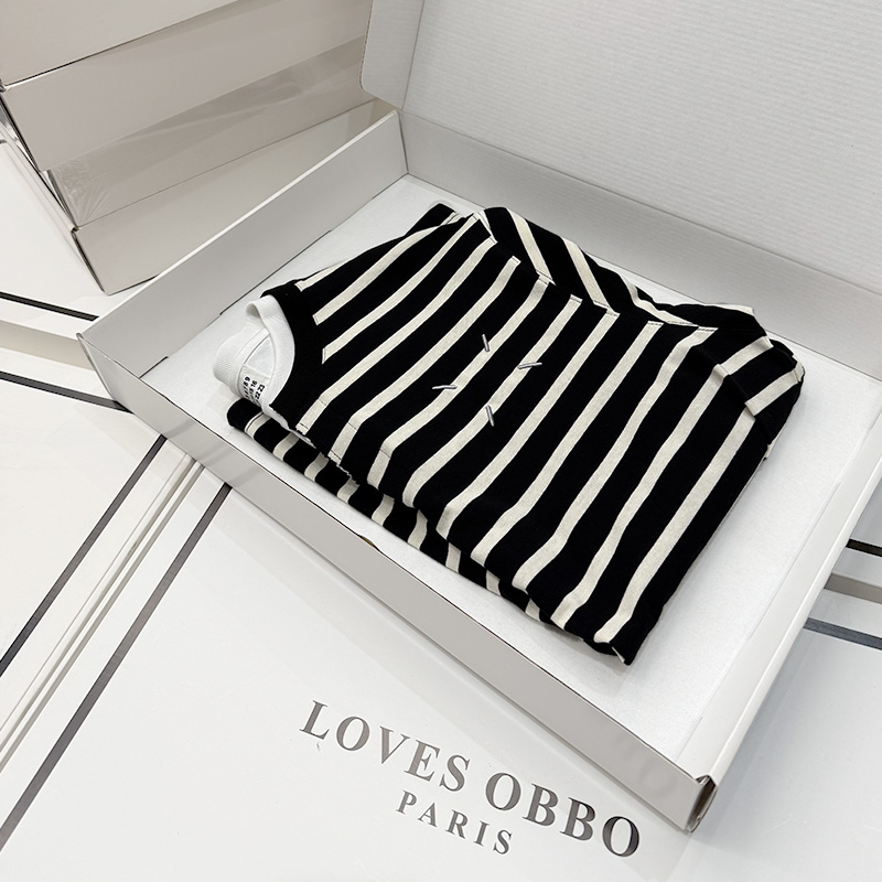 【小刘潮奢】2025夏季时尚轻奢重工艺圆领T恤