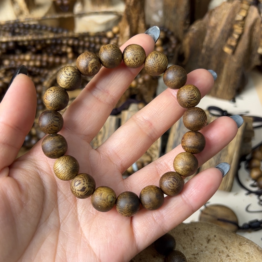 沉香沉香碎屑1.1单圈9克