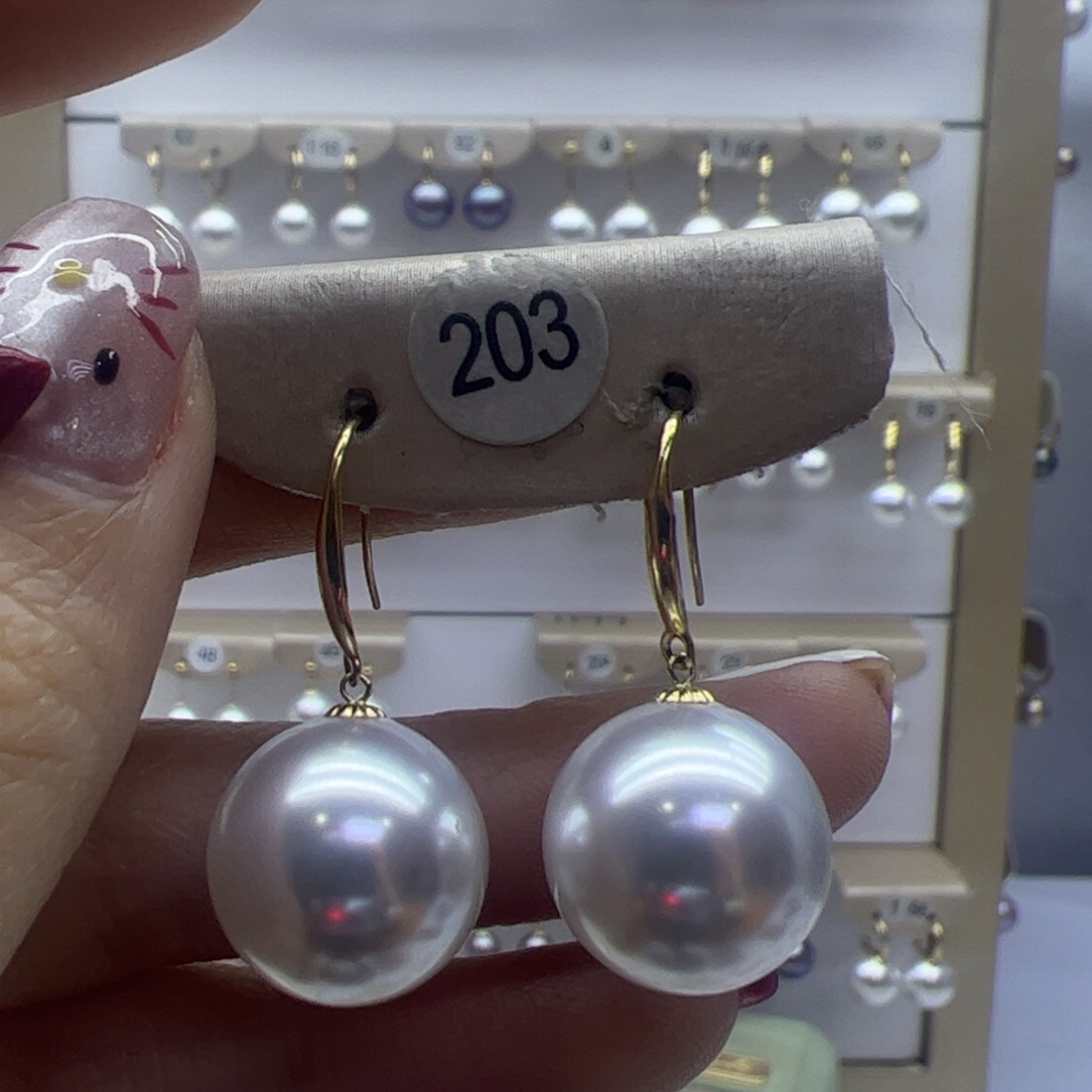 淡水珍珠耳饰18K金镶嵌