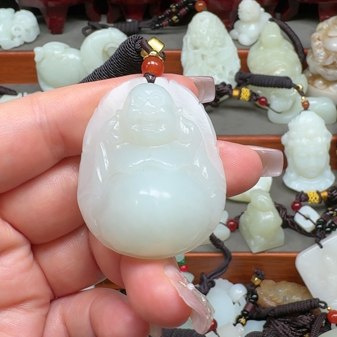 山***来和田玉未镶嵌挂件