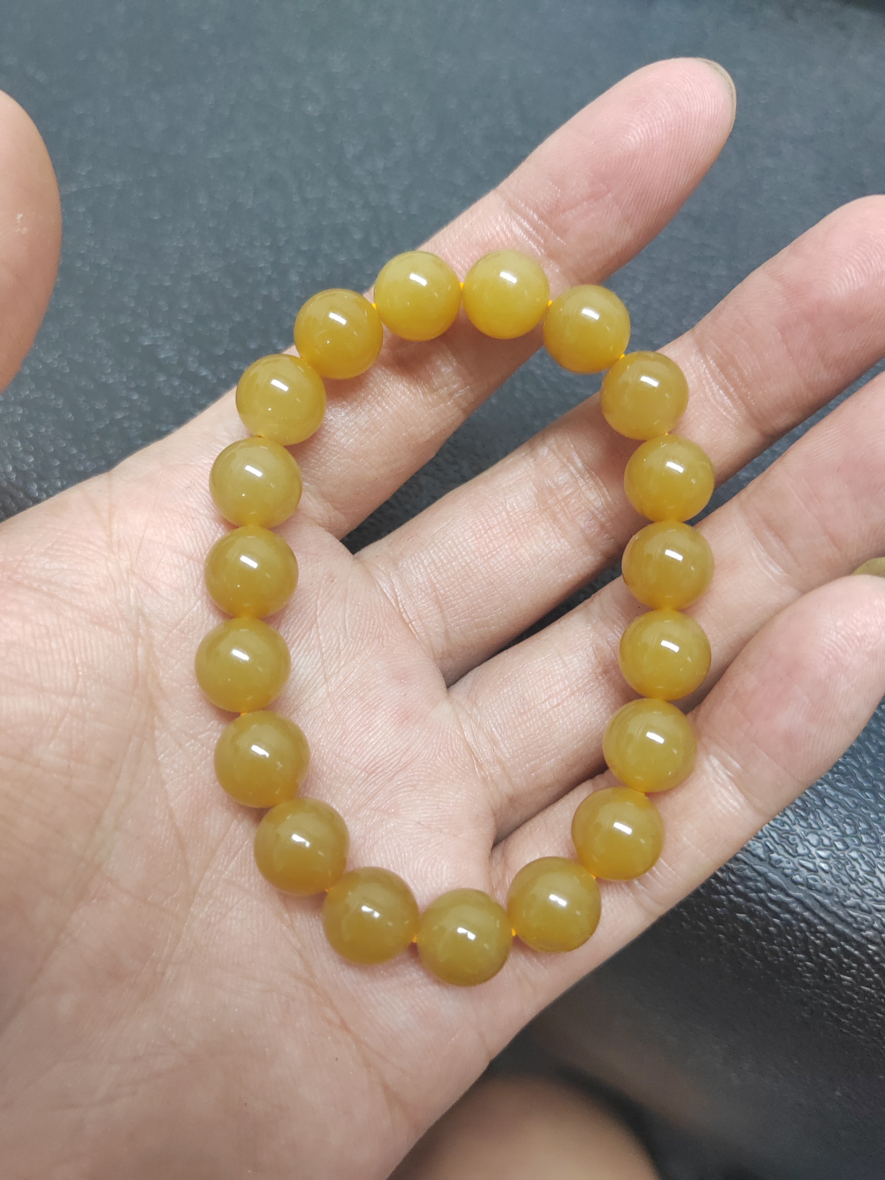 新疆且末糖10mm手串