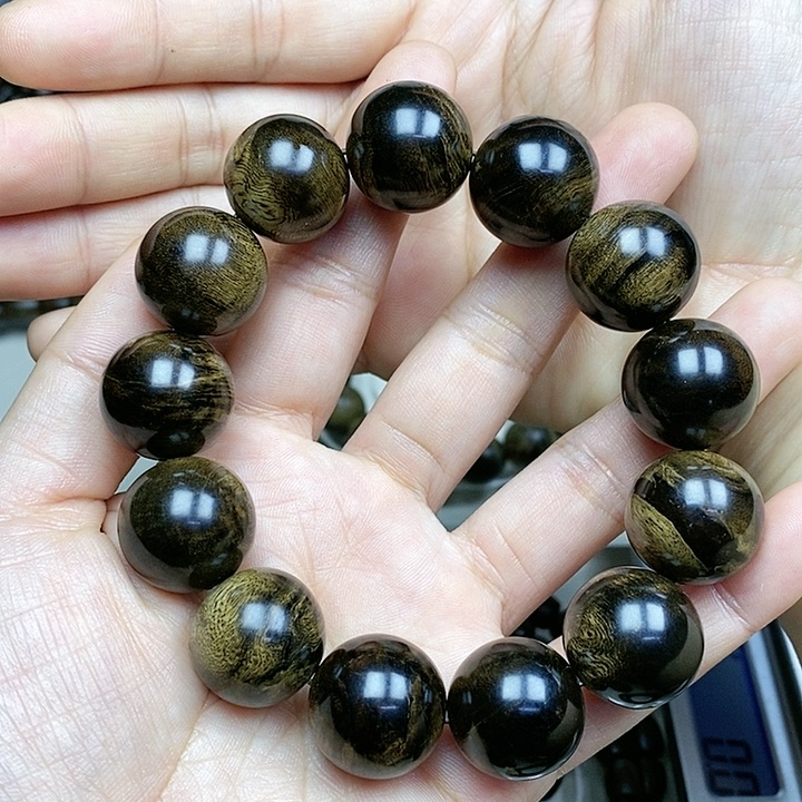 沉香手串迦****价越南芽庄白棋楠