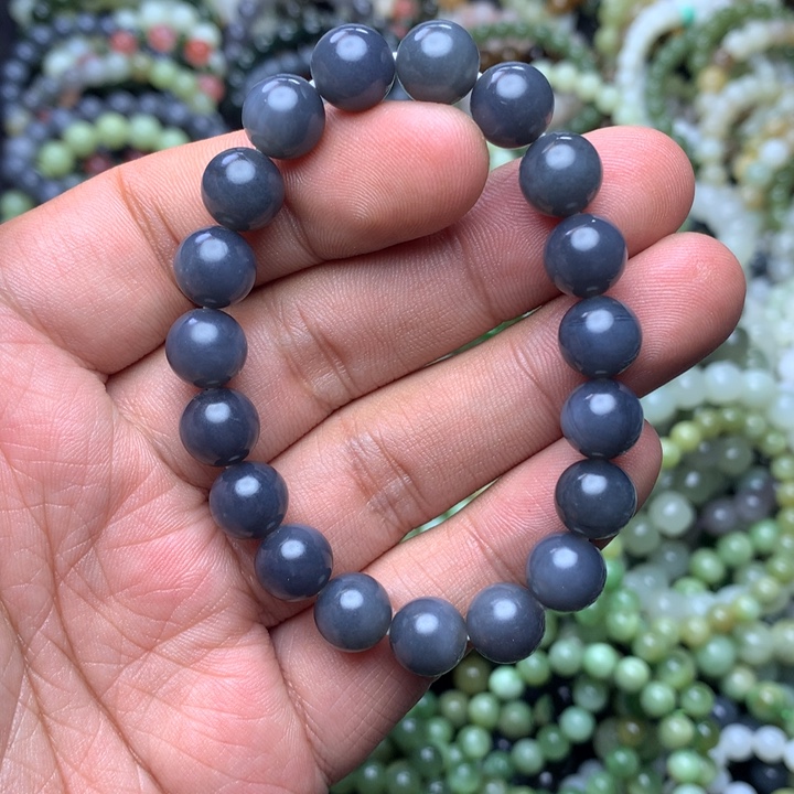 和田玉未镶嵌手串