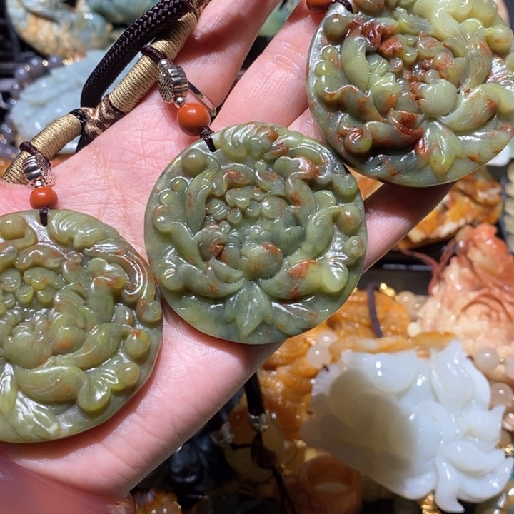 岫玉毛衣链未镶嵌