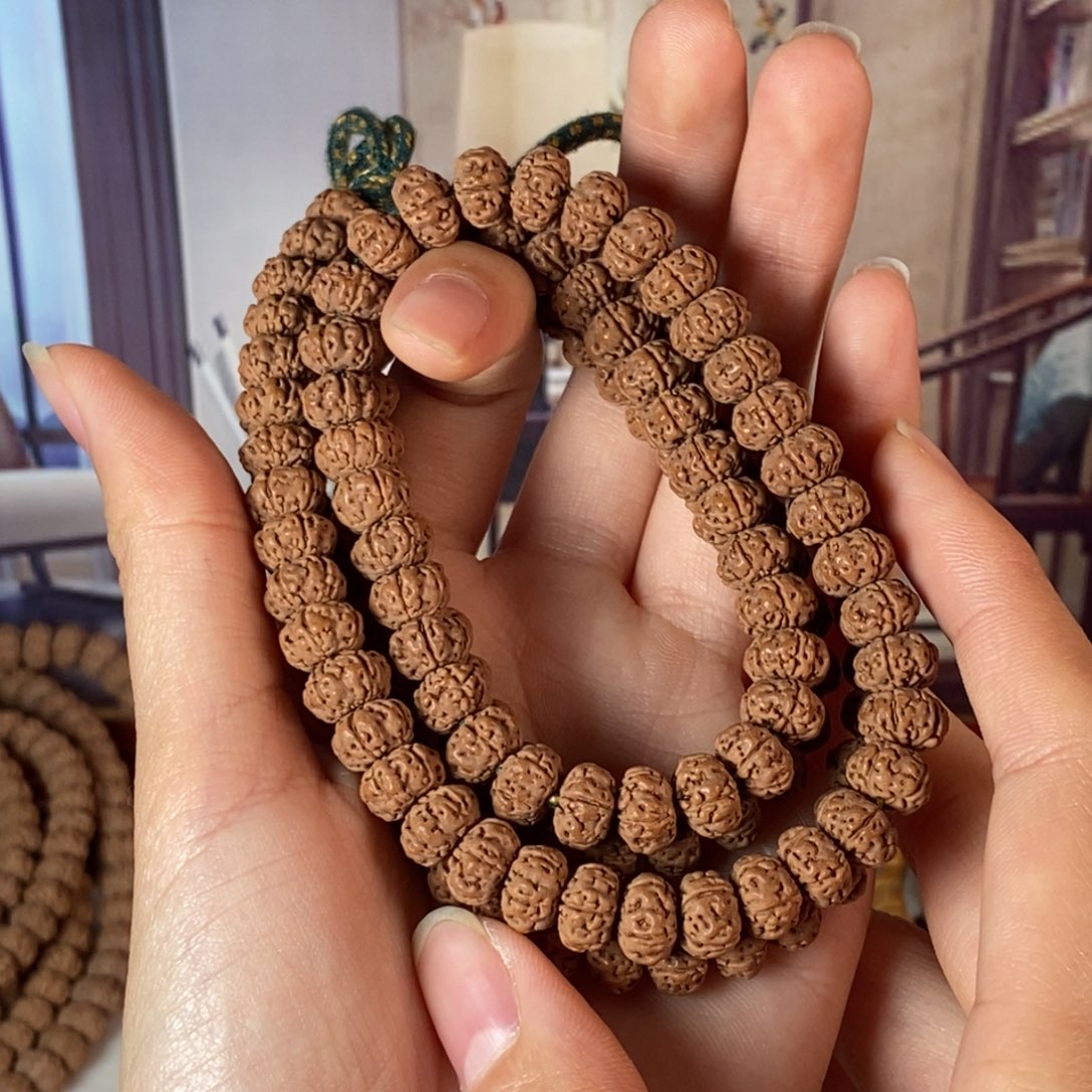 吊坠金刚菩提17号神秘野王卡9左右