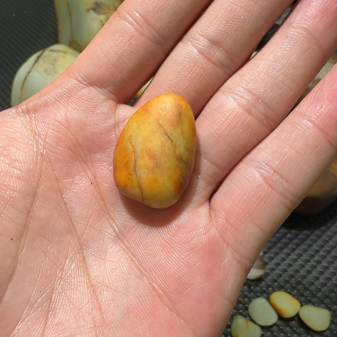 和田玉（糖玉）挂件未镶嵌天***天