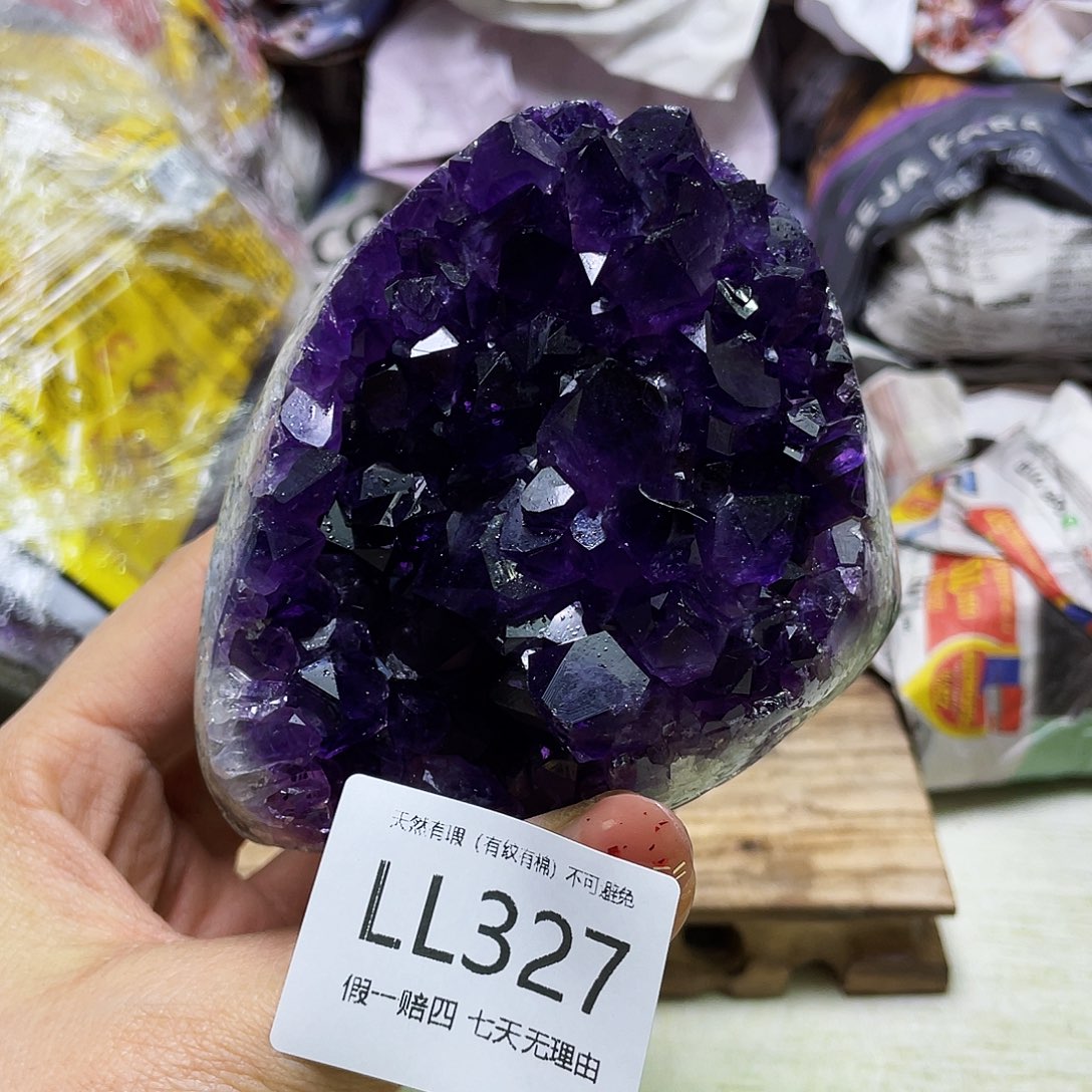 水晶摆件未镶嵌摆件