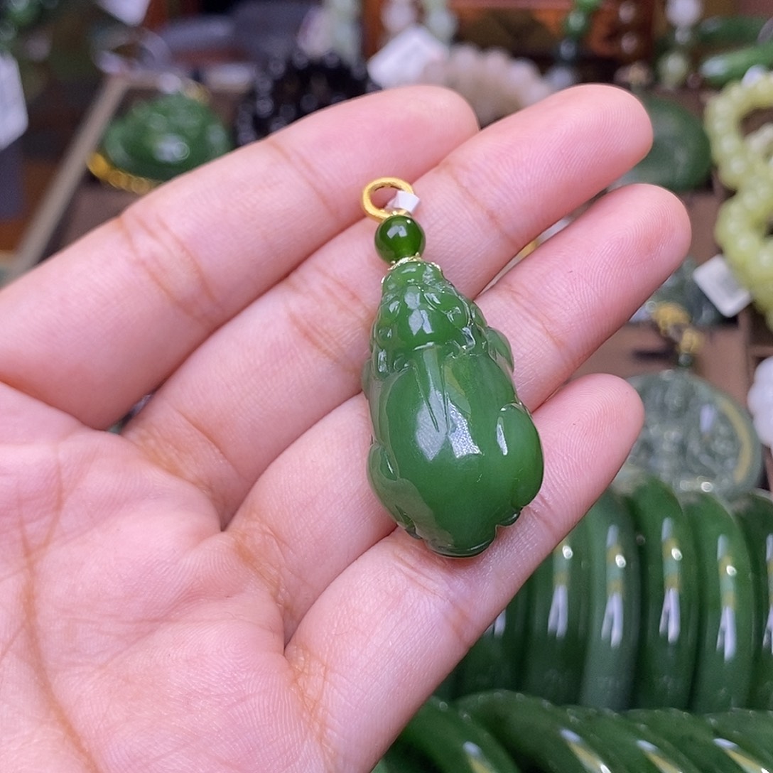 和田玉手镯未镶嵌碧玉满色满绿老料金镶貔貅