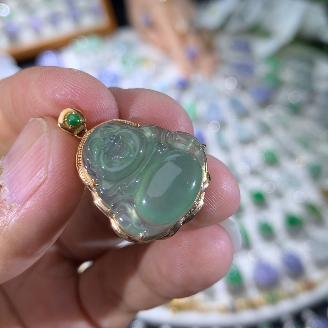 吊坠(不含链)18K金镶嵌翡翠