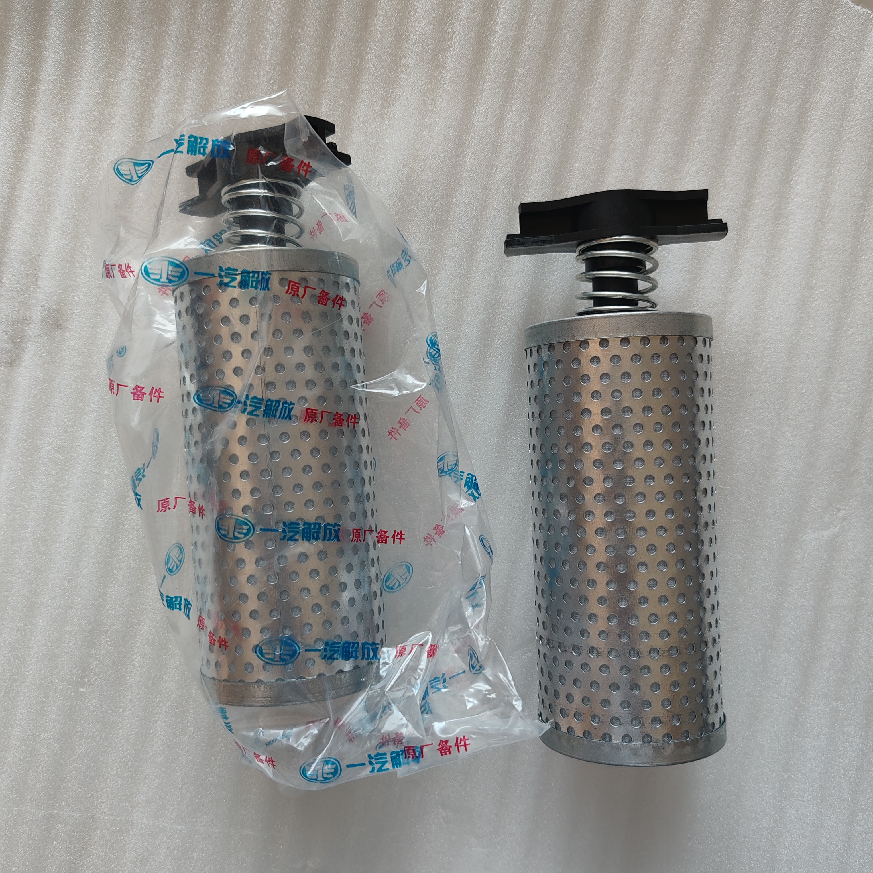解放原厂Jh6J6p助力芯转向助力油壶滤芯716