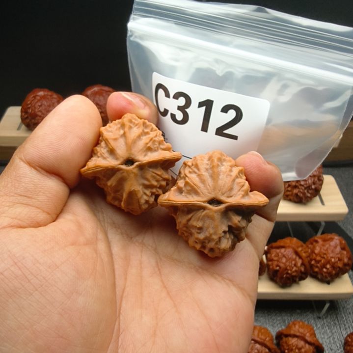 吊坠文玩核桃36瓷娃娃c312