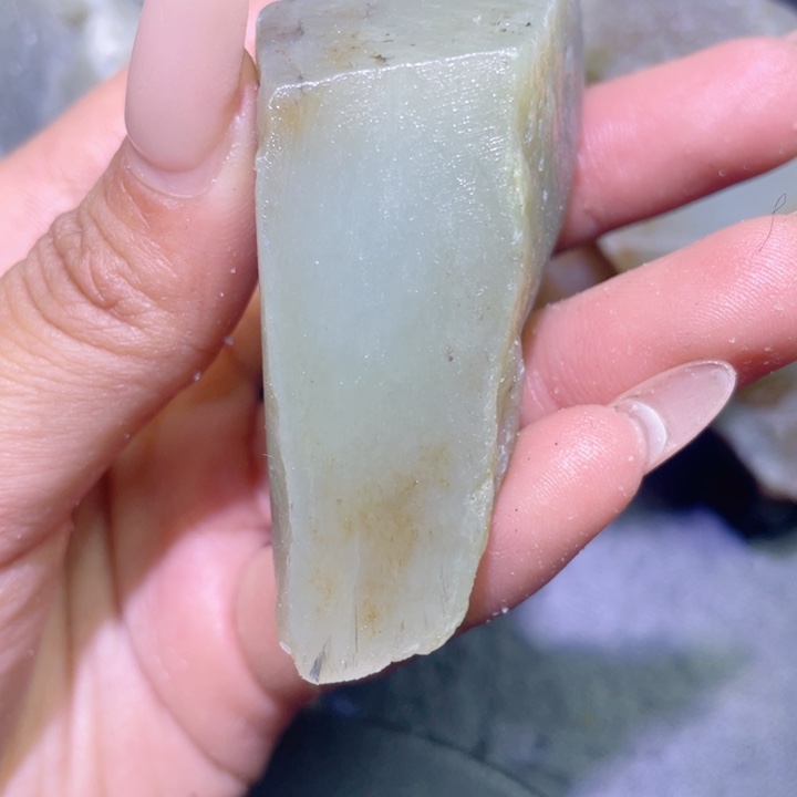 和田玉未镶嵌珠宝半成品