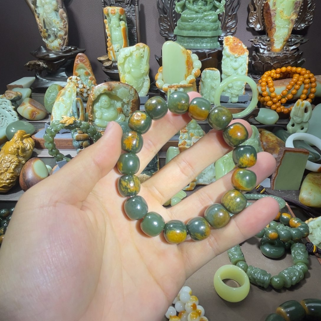 透闪石质玉手串未镶嵌