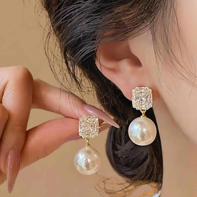 非金属合成锆石耳饰 非金属合成锆石耳饰直播间选款链接耳环轻奢