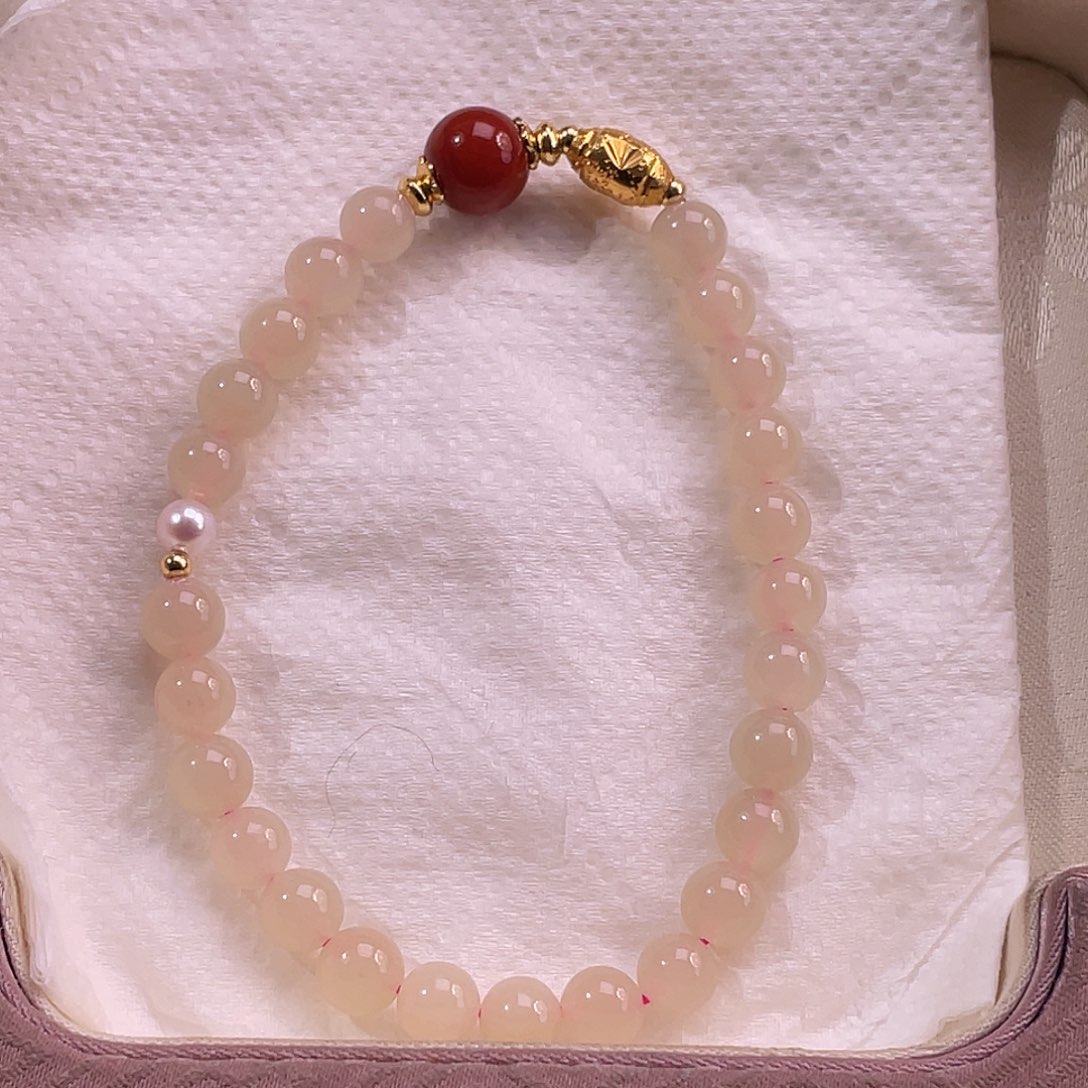 未镶嵌手串和田玉藕粉设计款手串6mm