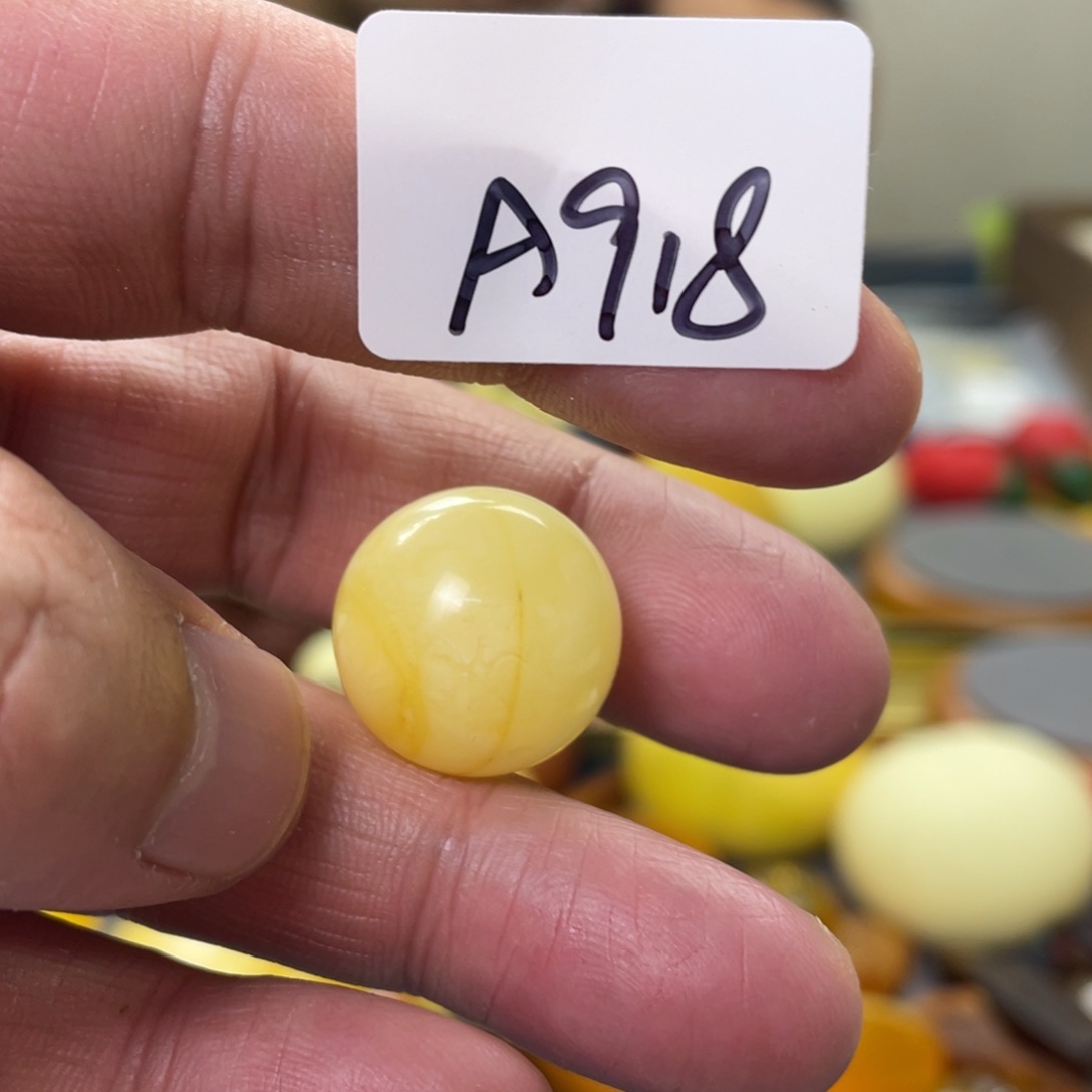 手链琥珀未镶嵌多样性发，发其中一件