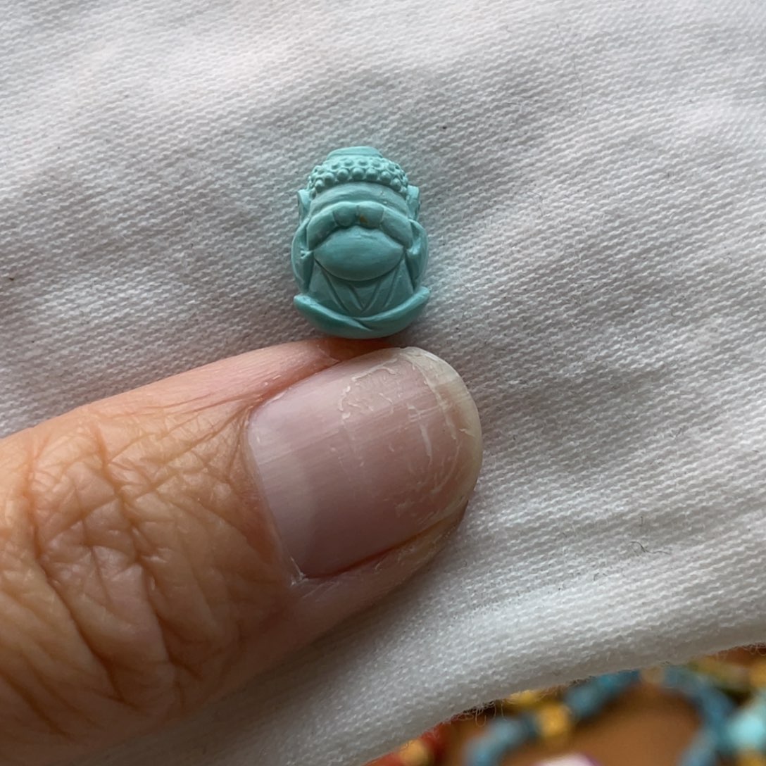 绿松石雕刻件未镶嵌