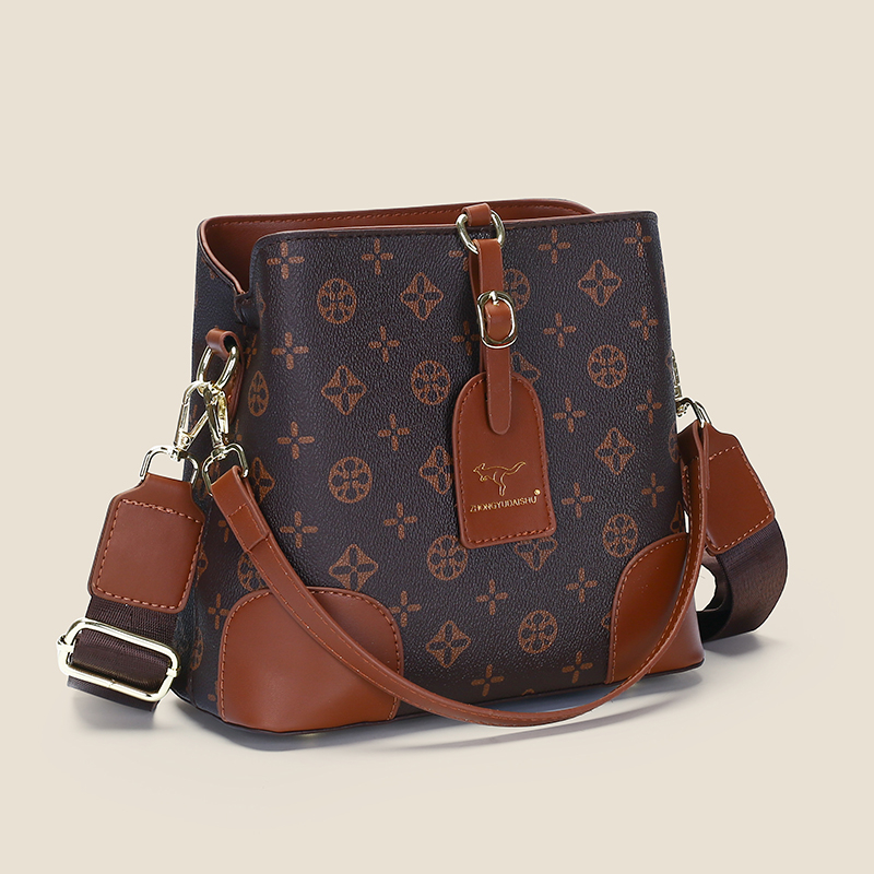 正 6667-2 棕色 女包 【长23高20厚11cm】