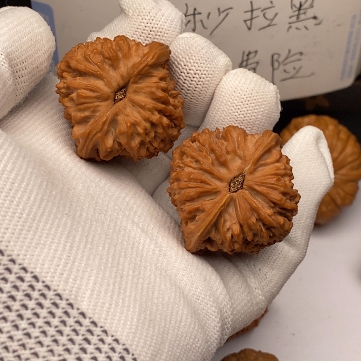 把件文玩核桃烟*间南疆石39