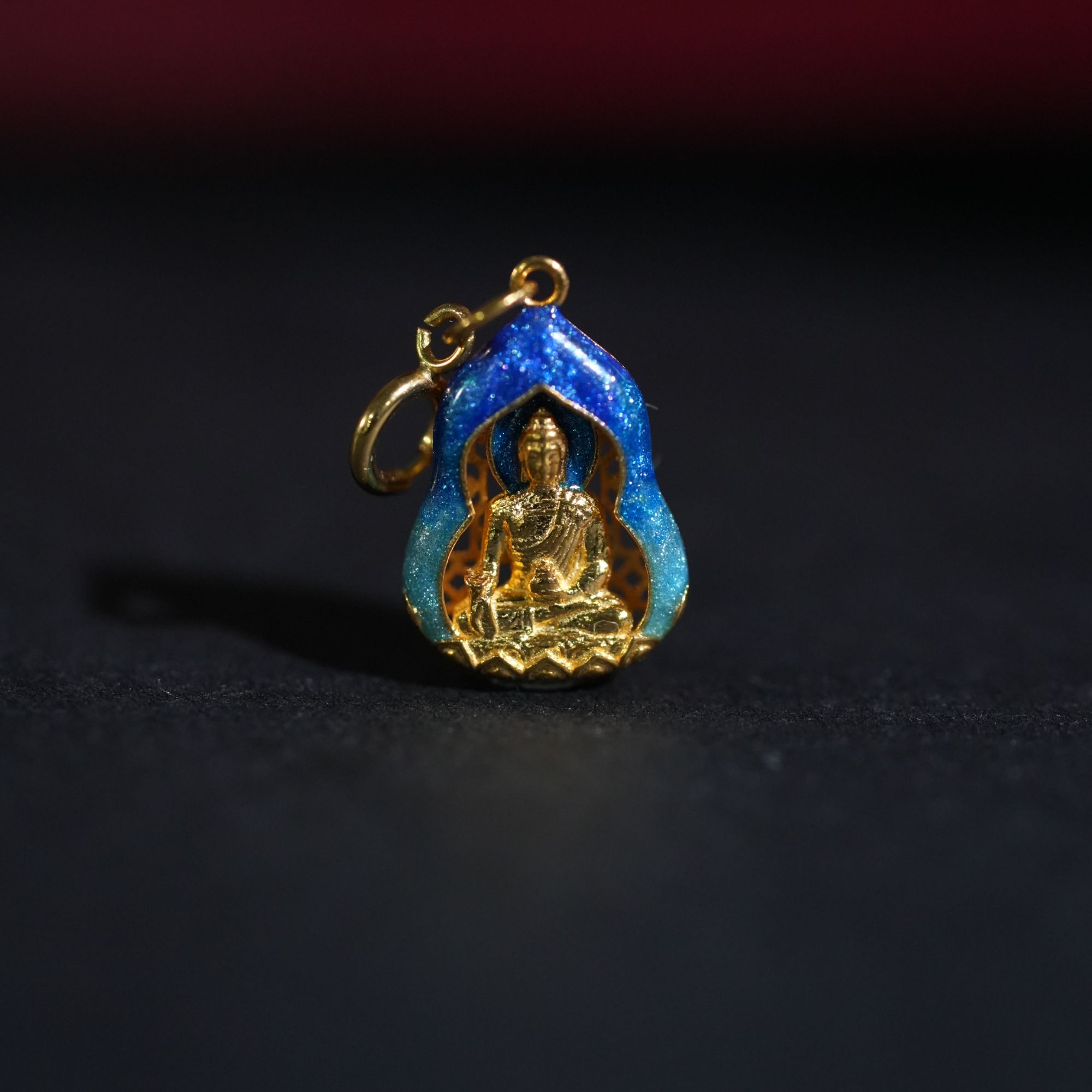 【东方十八岁】【多喜乐】18K药师吊坠多样性发其一(克重约0.85g左右