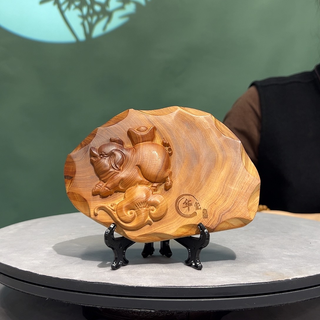 柏木（崖柏）闻香盘金猪