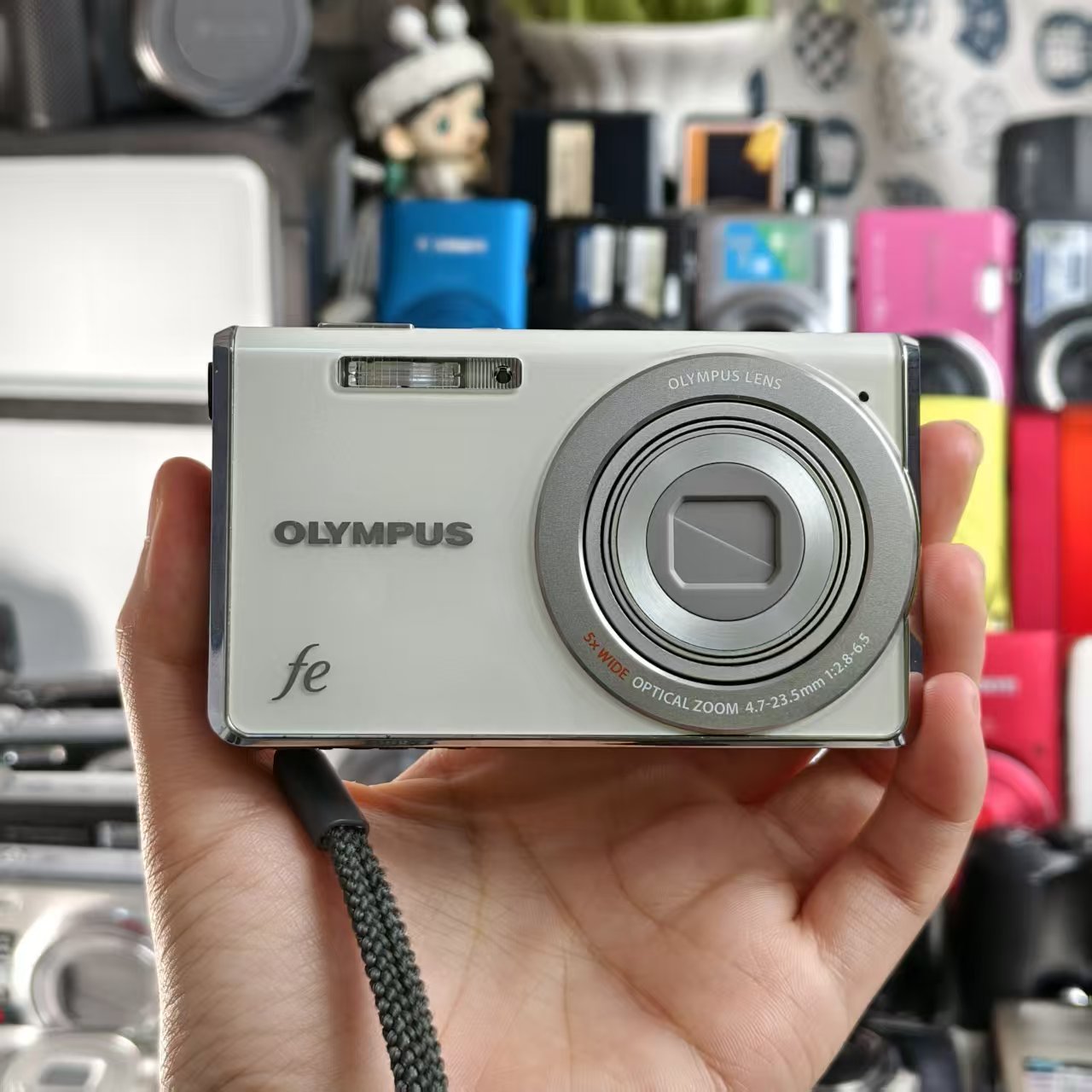 95新 Olympus/奥林巴斯 奥林巴斯fe5030 1400万像素冷白皮ccd相机
