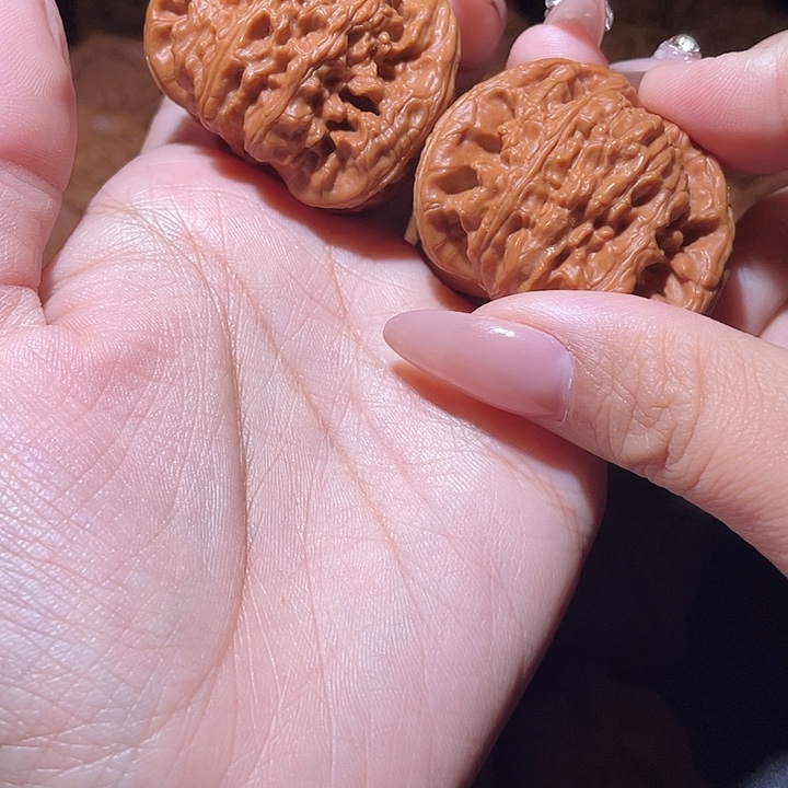 2***兽吊坠文玩核桃小妹三棱