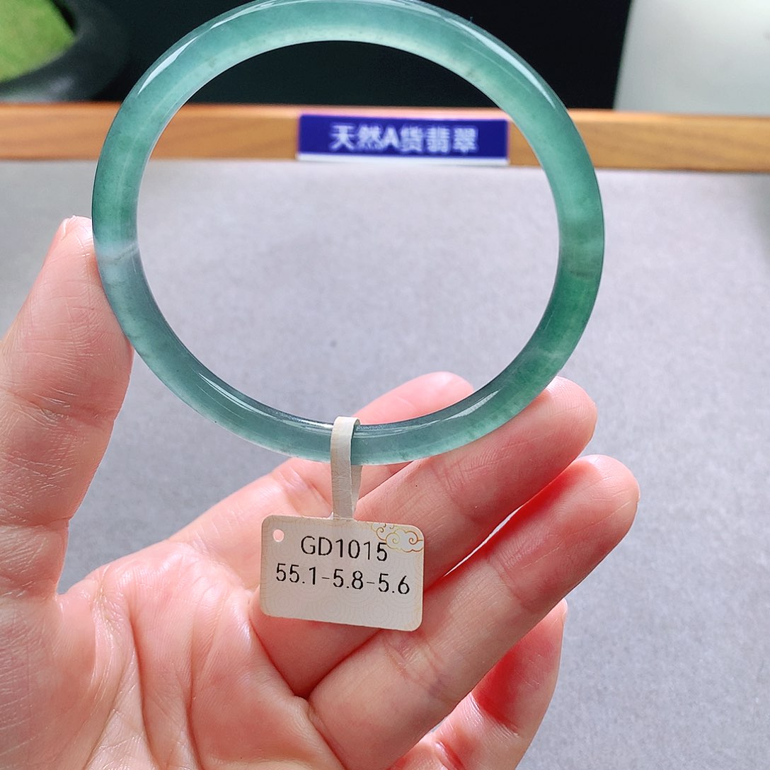 未镶嵌手镯翡翠天然翡翠手镯a货