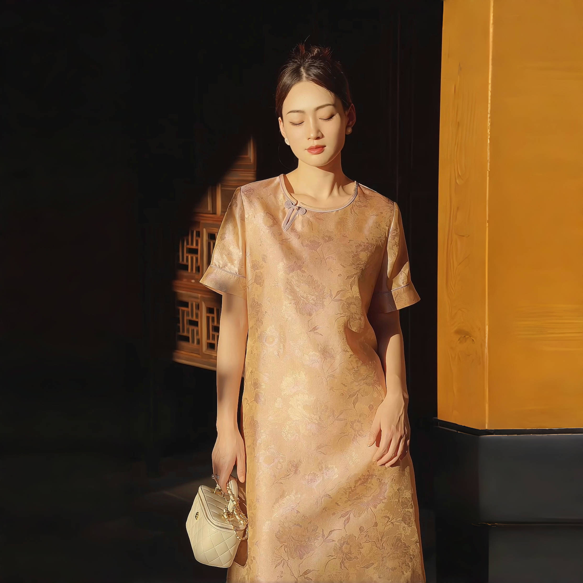 漾姿夏季新款时尚新中式优雅款浮光锦桑蚕丝连衣裙 XGX257-251132