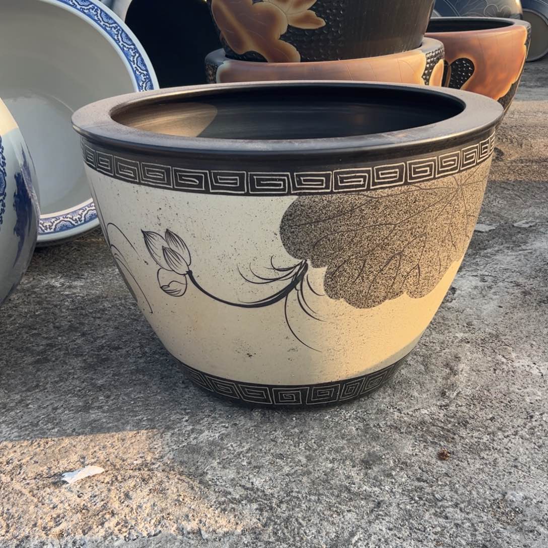 半***体陶摆件直径1米平口