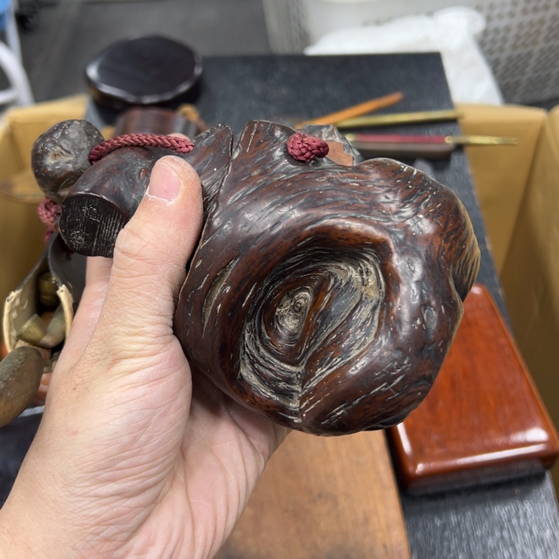 甲***怪木中古工艺品摆件