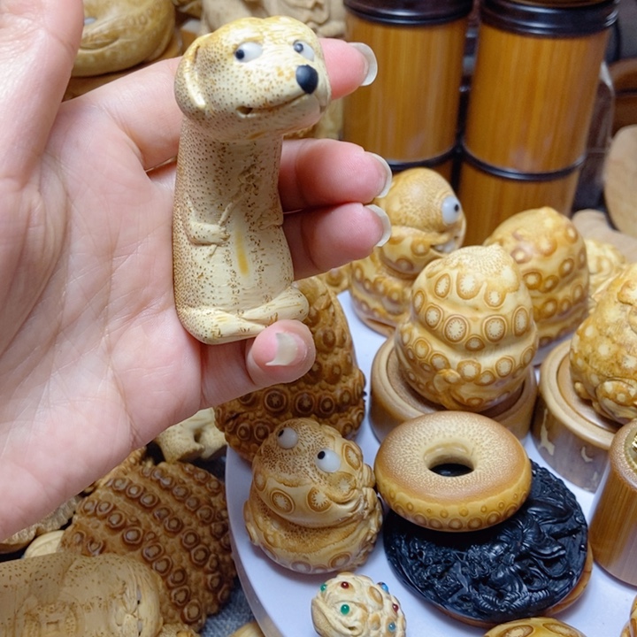 伊***仙竹纯手工雕刻竹根狗