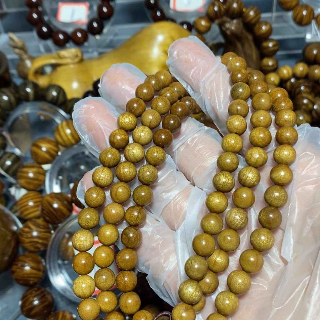 金丝楠木雕工艺品08