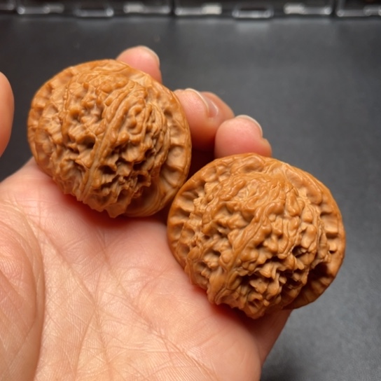 【闪购商品】把件文玩核桃球白白………