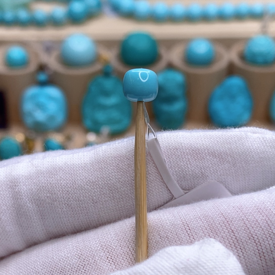 绿松石未镶嵌珠宝奇石6.4mm