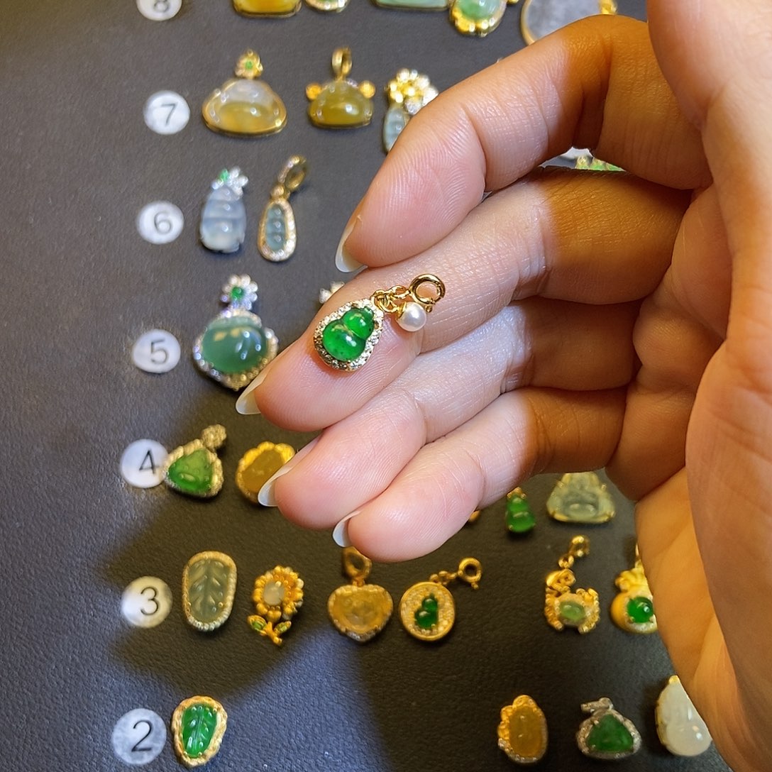 阿***鹞翡翠银S925镶嵌吊坠(不含链)