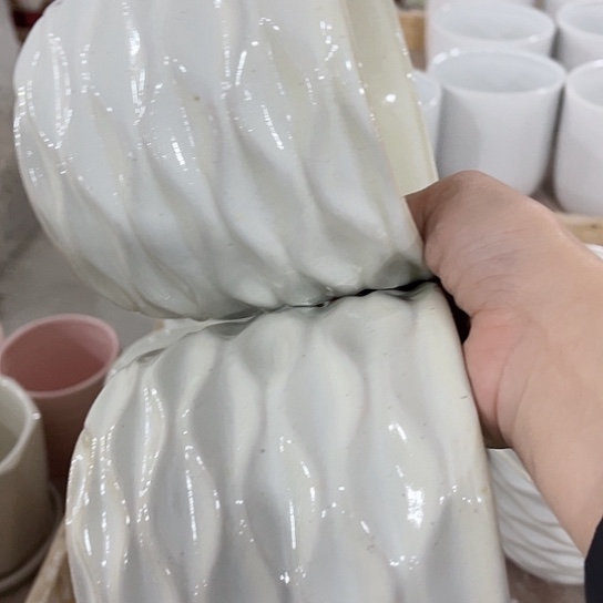 多肉绿植陶瓷花盆9.9包邮，有孔