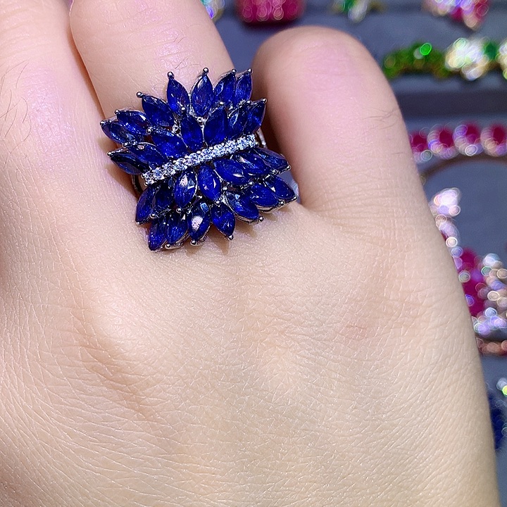 蓝宝石戒指银S925镶嵌