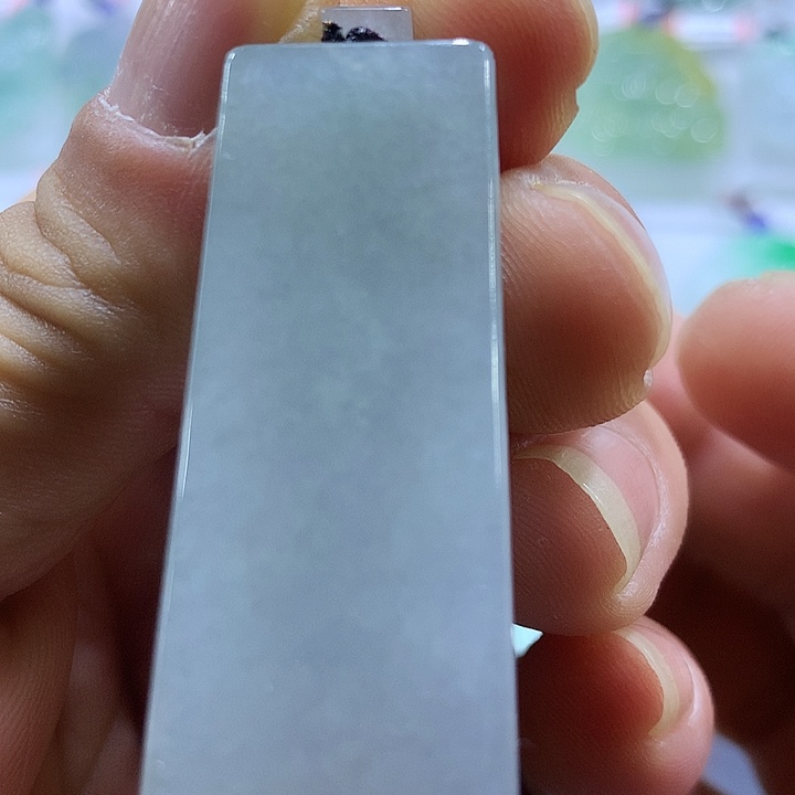 翡翠未镶嵌颈饰天然翡翠吊坠A货