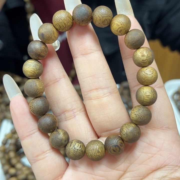 沉香手串1.0圆珠单圈多样性发1