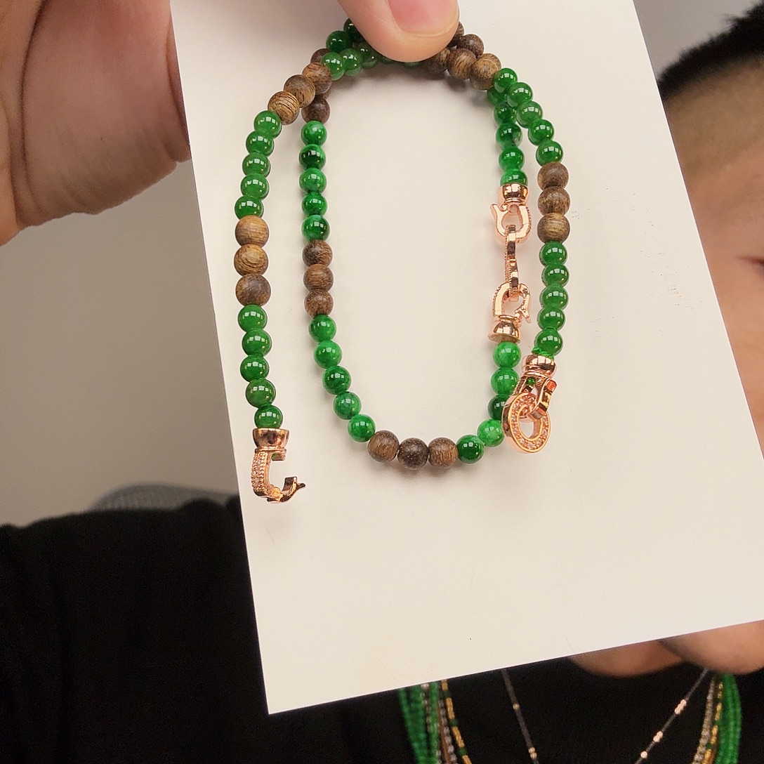 翡翠未镶嵌颈饰多样性发货只发一件