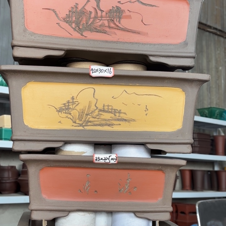 紫砂花盆                138-4