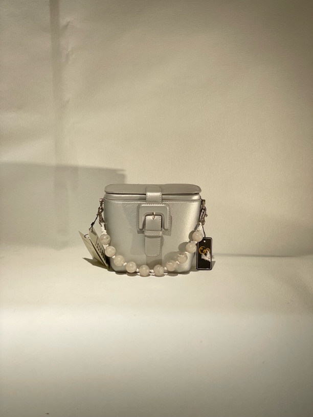 8年包店99活动包包