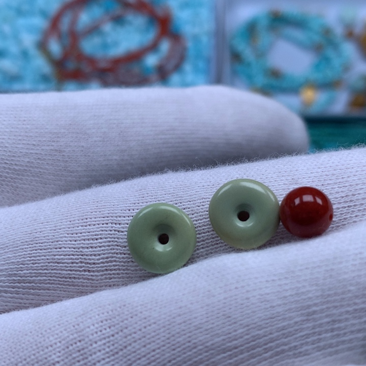 未镶嵌南红玛瑙珠宝奇石