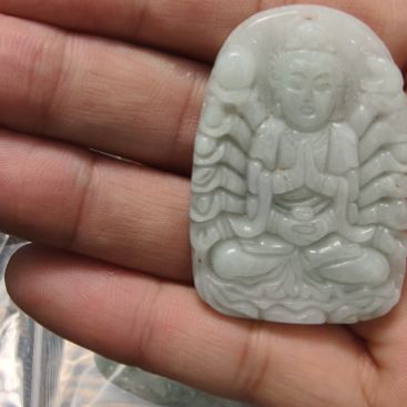 翡翠未镶嵌颈饰纯天然翡翠A货千手观音