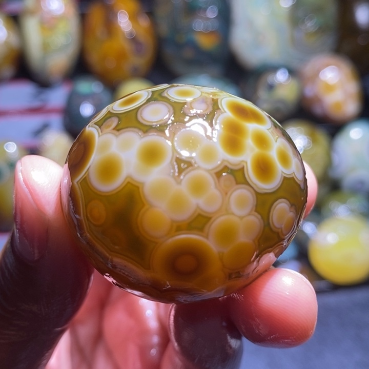 未镶嵌玛瑙/玉髓珠宝奇石