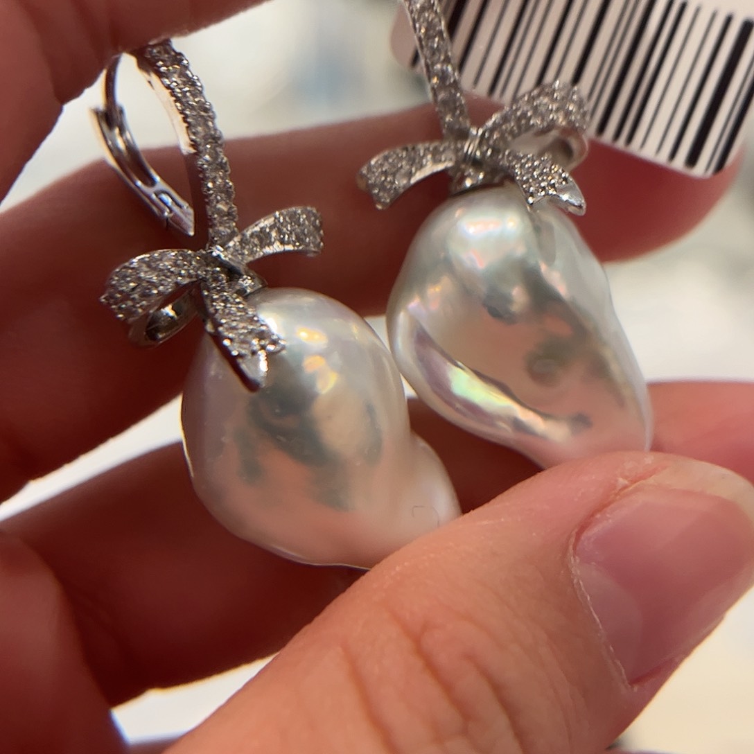 淡水珍珠耳饰合金