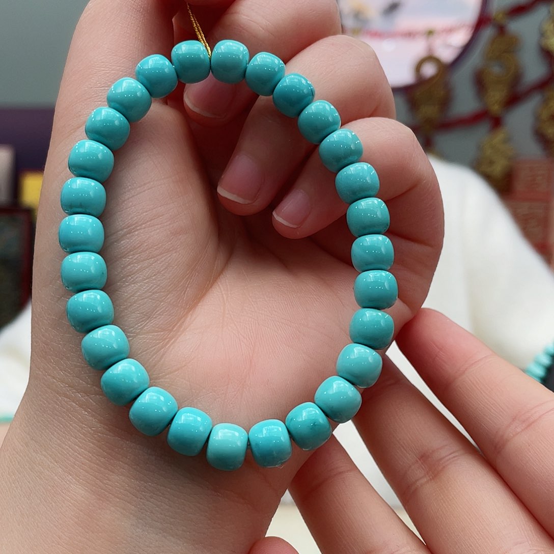 绿松石颈饰未镶嵌