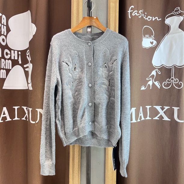 麦寻ZKSXS04A秋冬新款岩石灰短款亮片刺绣针织开衫薄毛衣优雅上衣